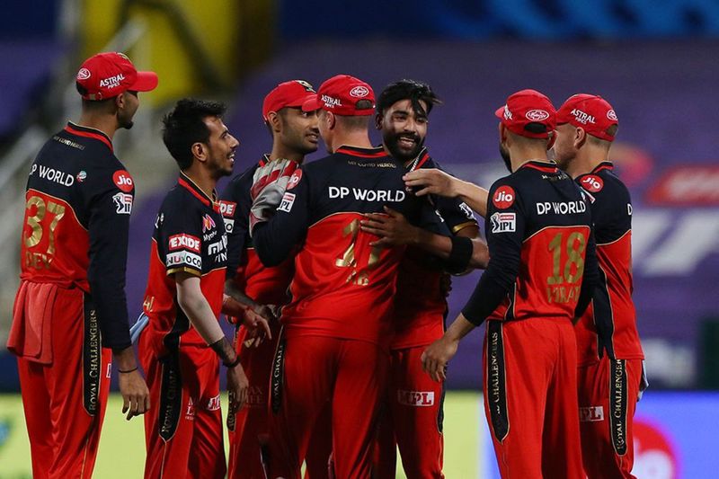 IPL 2020 Mahi bhai always says to dont take opinion of the people Says RCB pacer Mohammed Siraj kvn