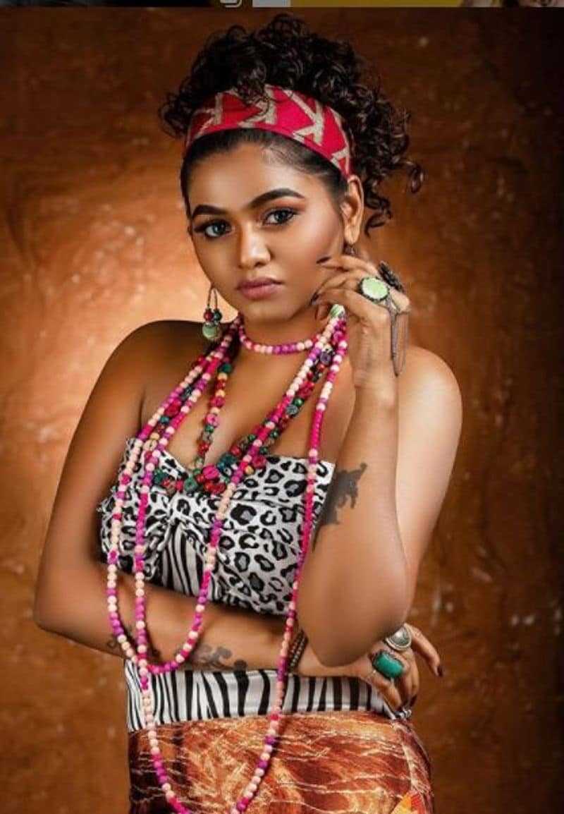 actress shalu shammu over loaded hot photo get more likes