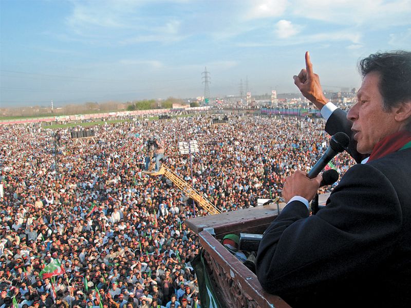 Opposition protests inPakistan against Imran Khan government