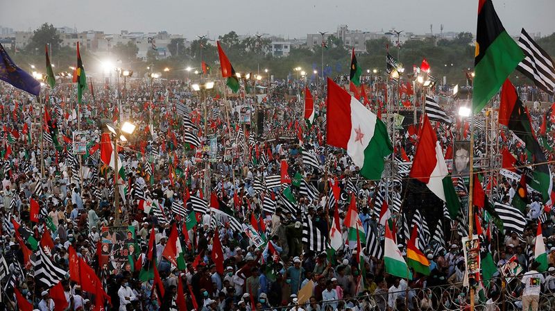 Opposition protests inPakistan against Imran Khan government
