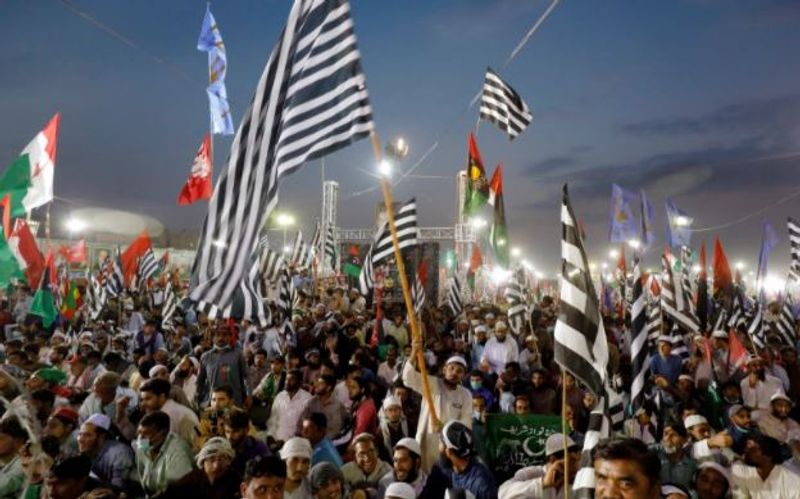 Opposition protests inPakistan against Imran Khan government