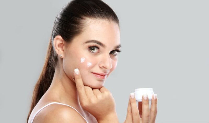 How to take care of your skin after excessive use of mask