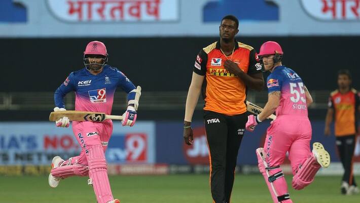 Rajasthan Royals puts 155 runs target to Sunrisers Hyderabad in IPL 2020 spb Rajasthan Royals puts 155 runs target to Sunrisers Hyderabad in IPL 2020 spb