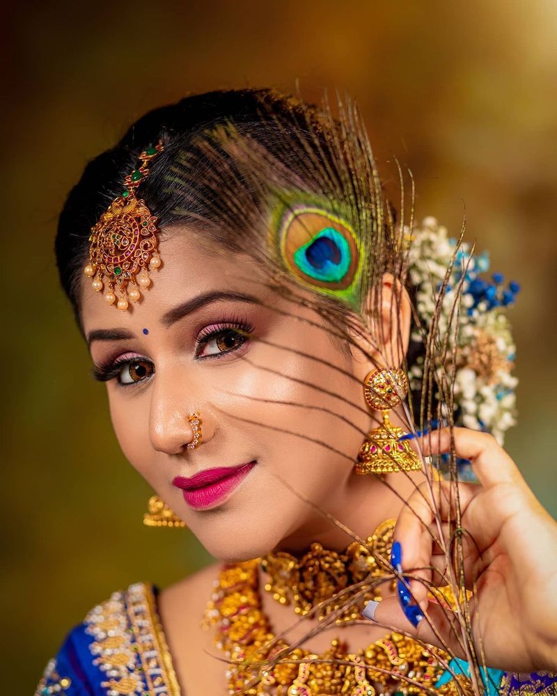 Alya manasa wedding style photo shoot going viral