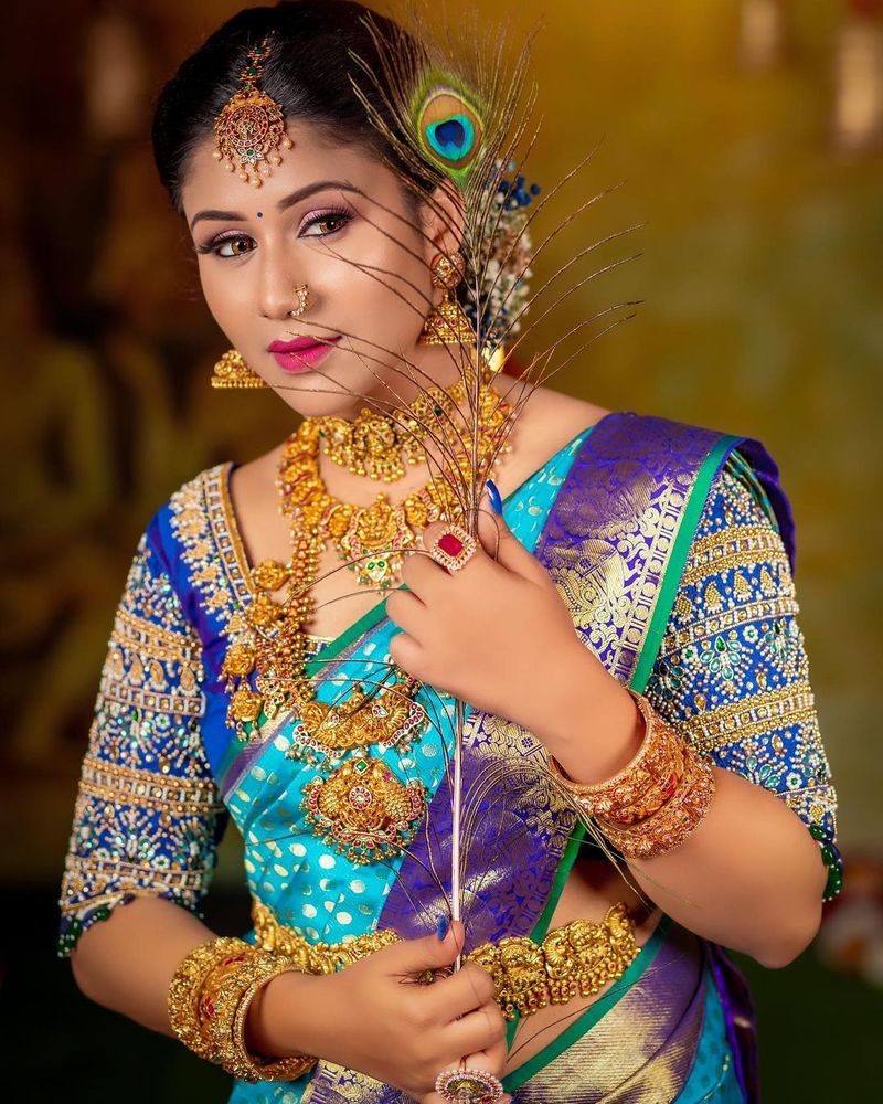 Alya manasa wedding style photo shoot going viral