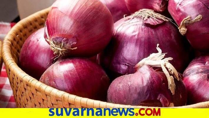Govt imposes stock limit on onion traders till 31 December to contain prices pod Govt imposes stock limit on onion traders till 31 December to contain prices pod