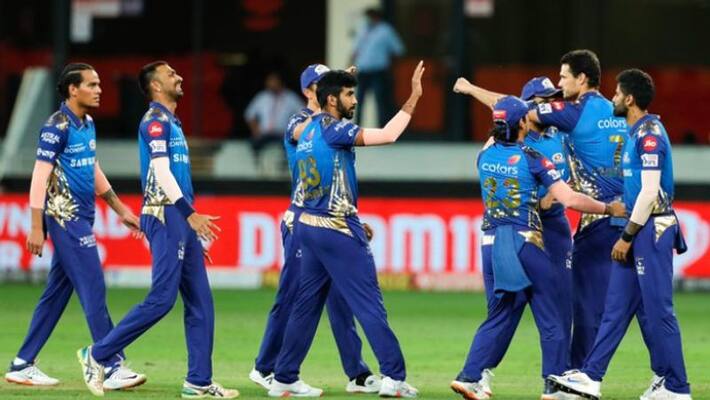 IPL 2020 Delhi Capitals Set 111 runs Target to Mumbai Indians in Dubai Match kvn IPL 2020 Delhi Capitals Set 111 runs Target to Mumbai Indians in Dubai Match kvn