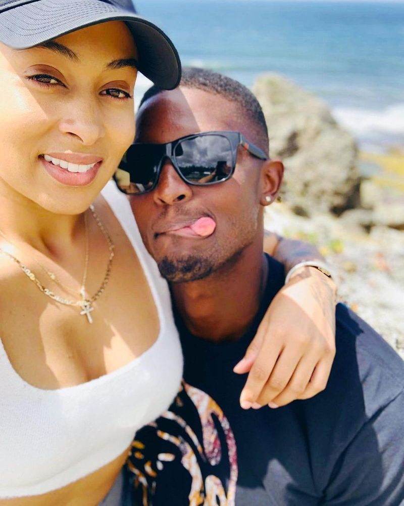 SunRisers all rounder Jason holder leaves his wife in the middle of vacation CRA