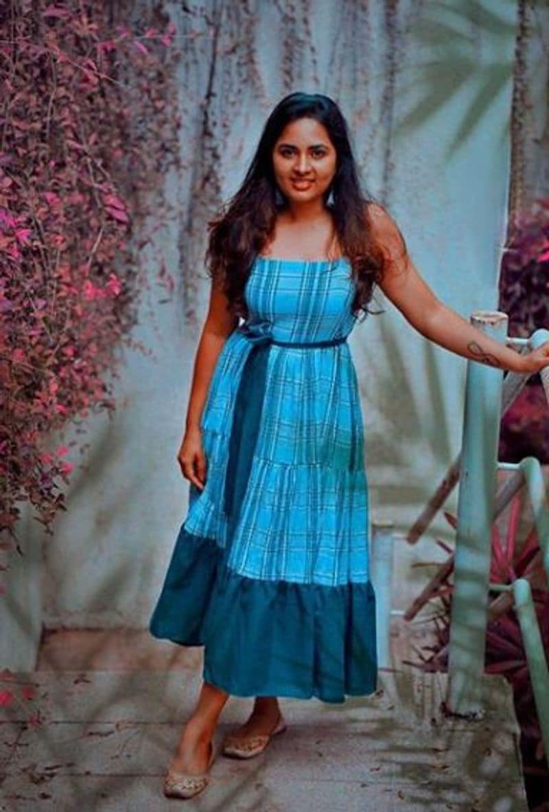 actress srushti dange stunning red hot dress photos