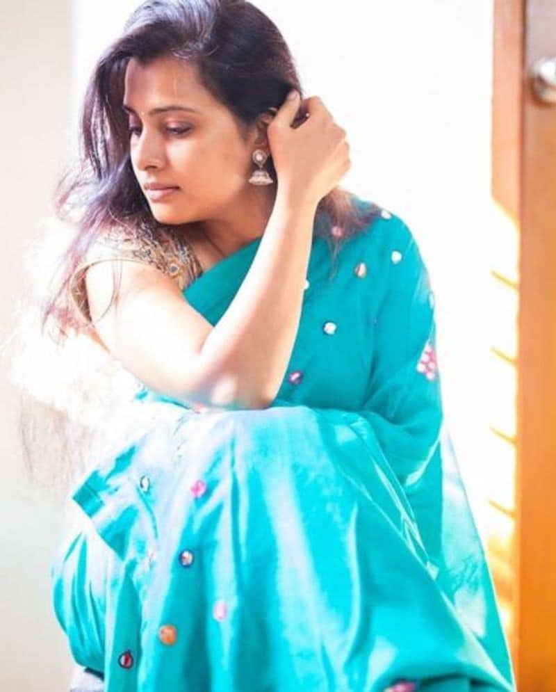 azhagu serial actress sruthiraj latest photo gallery