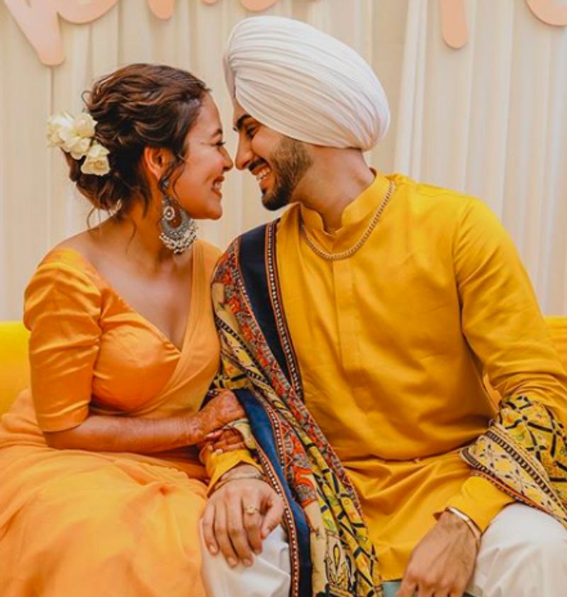 Neha Kakkar wedding avatar are so similar to Deepika, Priyanka, Anushka's outfit ADB