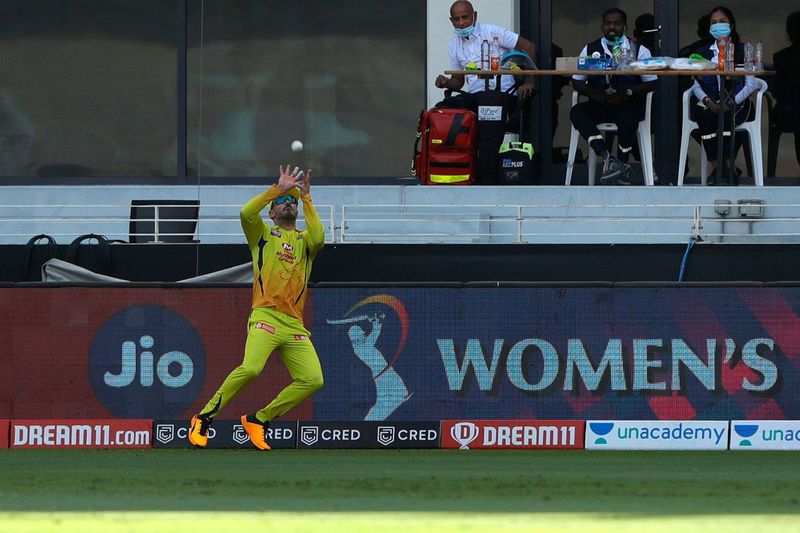 IPL 2020 RCB vs CSK Ruturaj Gaikwad shine in win for CSK Twitter Reactions