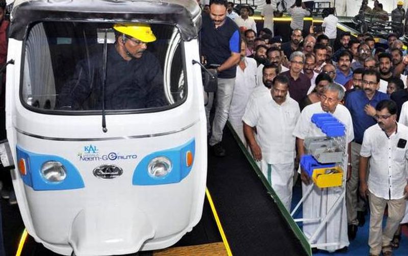 Kerala Made Neem G Auto To Nepal Photo Gallery