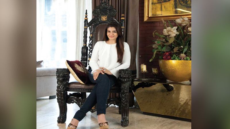 raveena tandon bollywood actress sea facing bungalow in mumbai