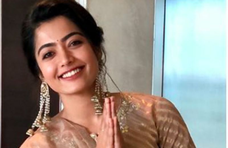 Raskhmika Mandanna celebrated Dussehra and did festive dressing right in a neutral tone salwar suit dpl