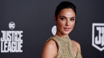 Gal Gadot extends support to Israel; emotionally reveals 'My heart is breaking' vma Gal Gadot extends support to Israel; emotionally reveals 'My heart is breaking' vma