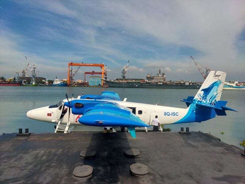 sea plane landed in Kochi, pictures