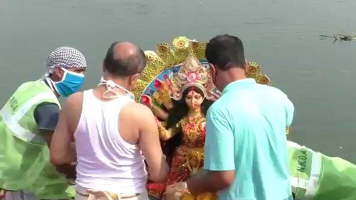 Durga Idol immersion has been started in Newton RTB Durga Idol immersion has been started in Newton RTB