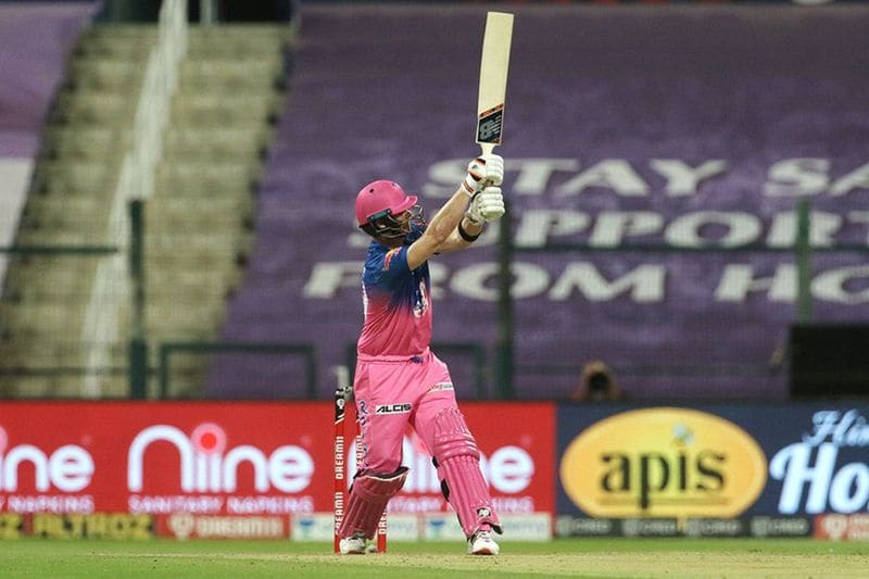 ipl 2020 rr vs mi what happened in commentary box while sanju samson complete fifty