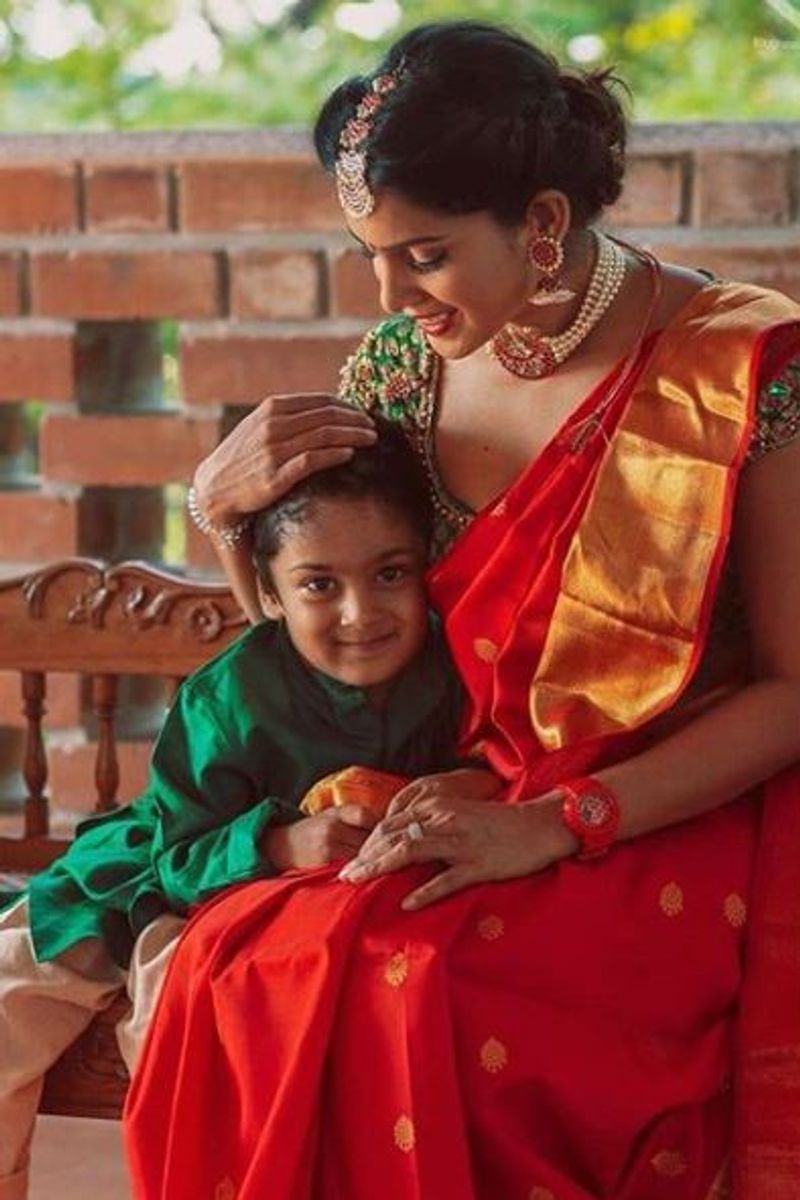 biggboss samyuktha karthik latest photo gallery