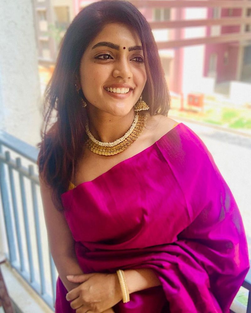 eesha rebba latest saree photos hulchul in social media arj