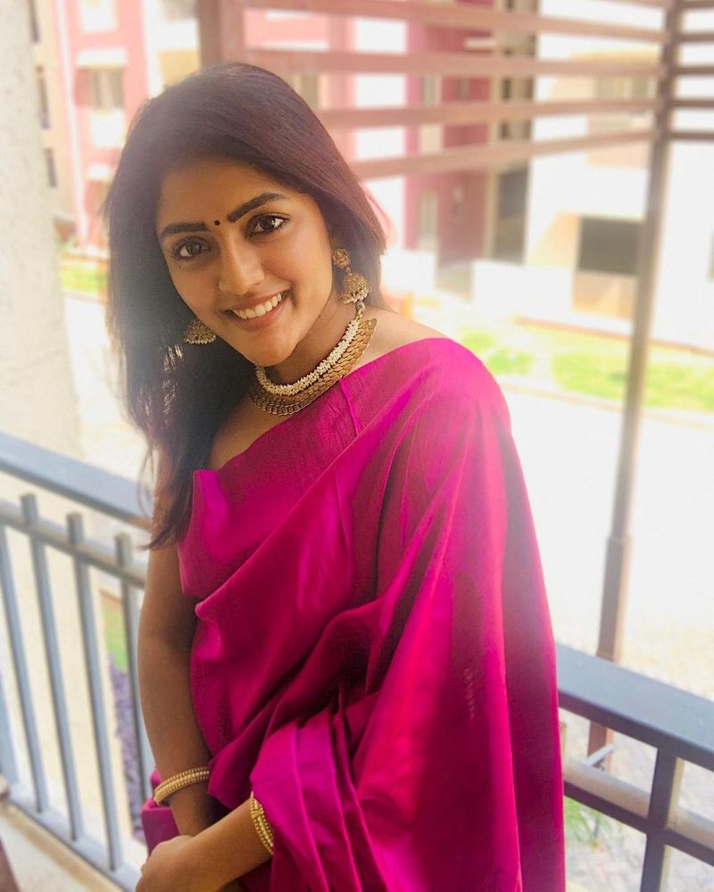 eesha rebba latest saree photos hulchul in social media arj