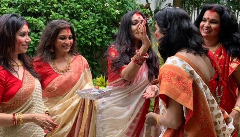 Rituparna Sengupta is celebrating Vijaya Dashami from Singapore RTB