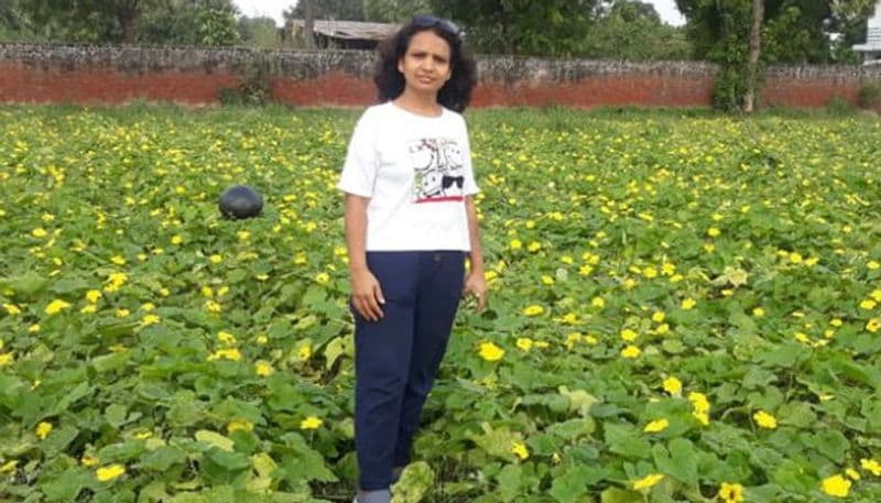 Success story: From government schoolteacher to farmer!