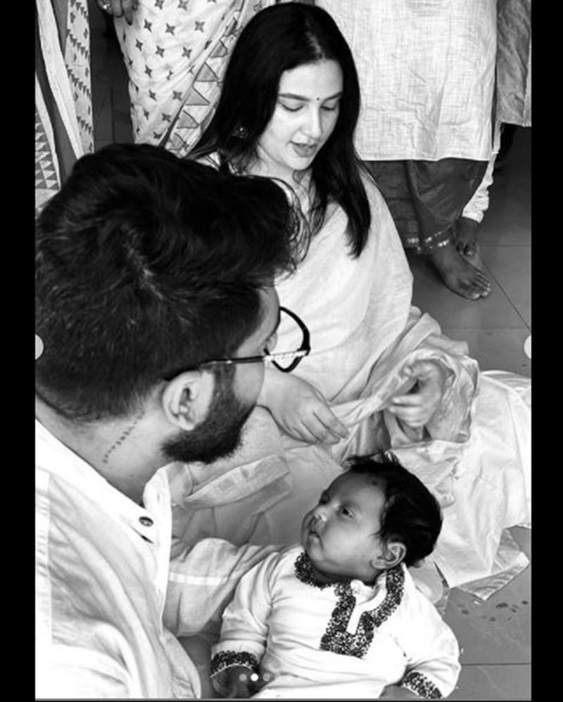 Raj Chakraborty and Subhashree Ganguly's son Yuvaan is only viral sensation in Tollywood this Pujo ADB
