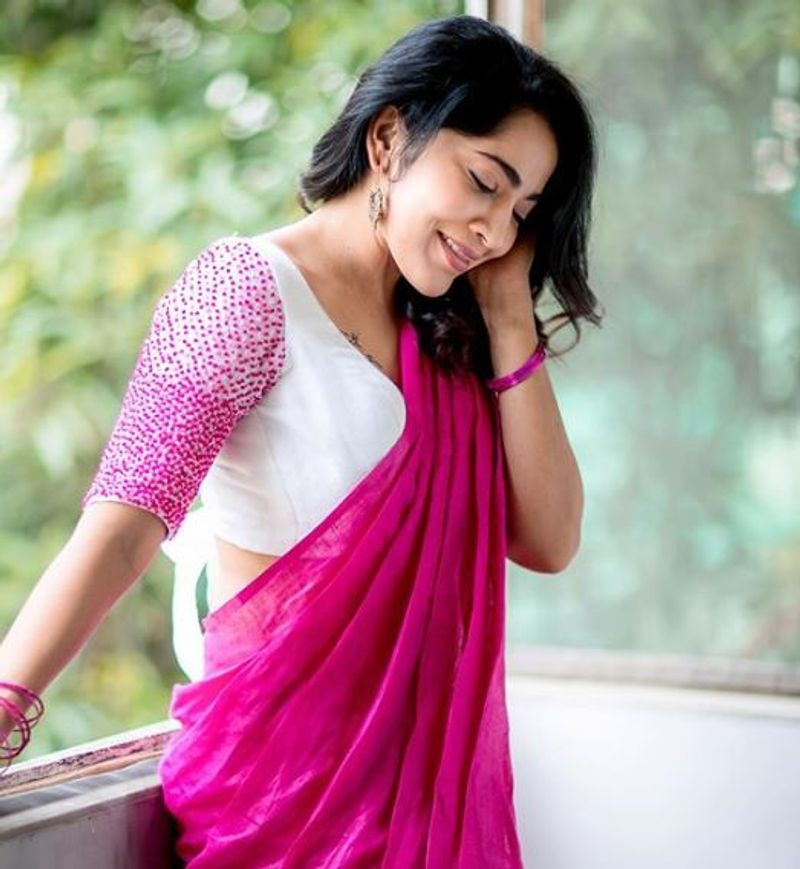 vijay tv anchor ramya latest photo goes viral