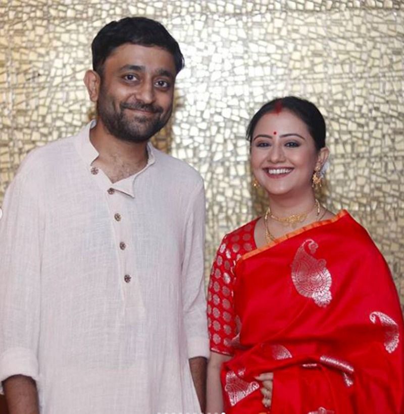 Manali Dey and Abhimanyu Chatterjee spend time with family ADB