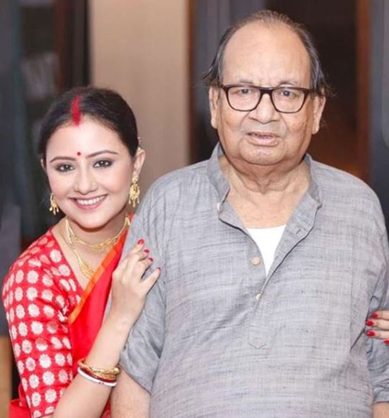 Manali Dey and Abhimanyu Chatterjee spend time with family ADB