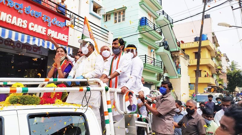 Kusuma Hanumantharayappa Campaign in RR Nagar in Bengaluru grg