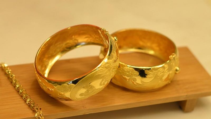 In lakshmi Puja on 30 October gold prices cheaper in india BRD