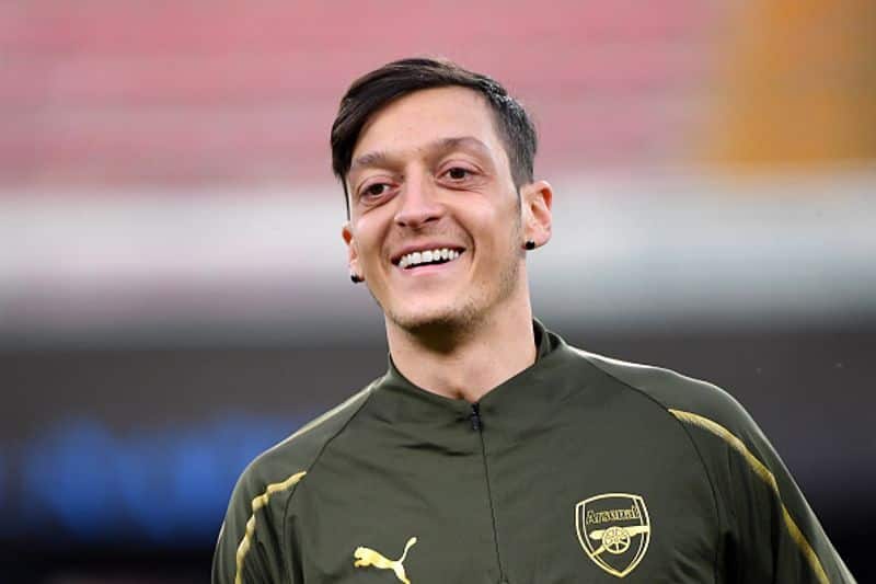 Why Mesut Ozil not playing for Arsenal Analysis