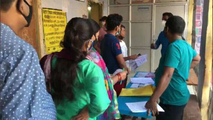 Bihar vote first challenge on Coronavirus norms by Election Commission ASB Bihar vote first challenge on Coronavirus norms by Election Commission ASB