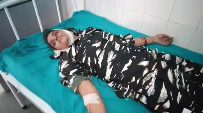 औरंगाबाद में पेट्रोलिंग के दौरान सीआरपीएफ के रिजर्व पार्टी की गाड़ी केराप के धावा नदी पुल के पास पलट गई। हादसे में ड्राईवर एवं सीआरपीएफ की छह महिला जवान घायल हो गईं हैं।