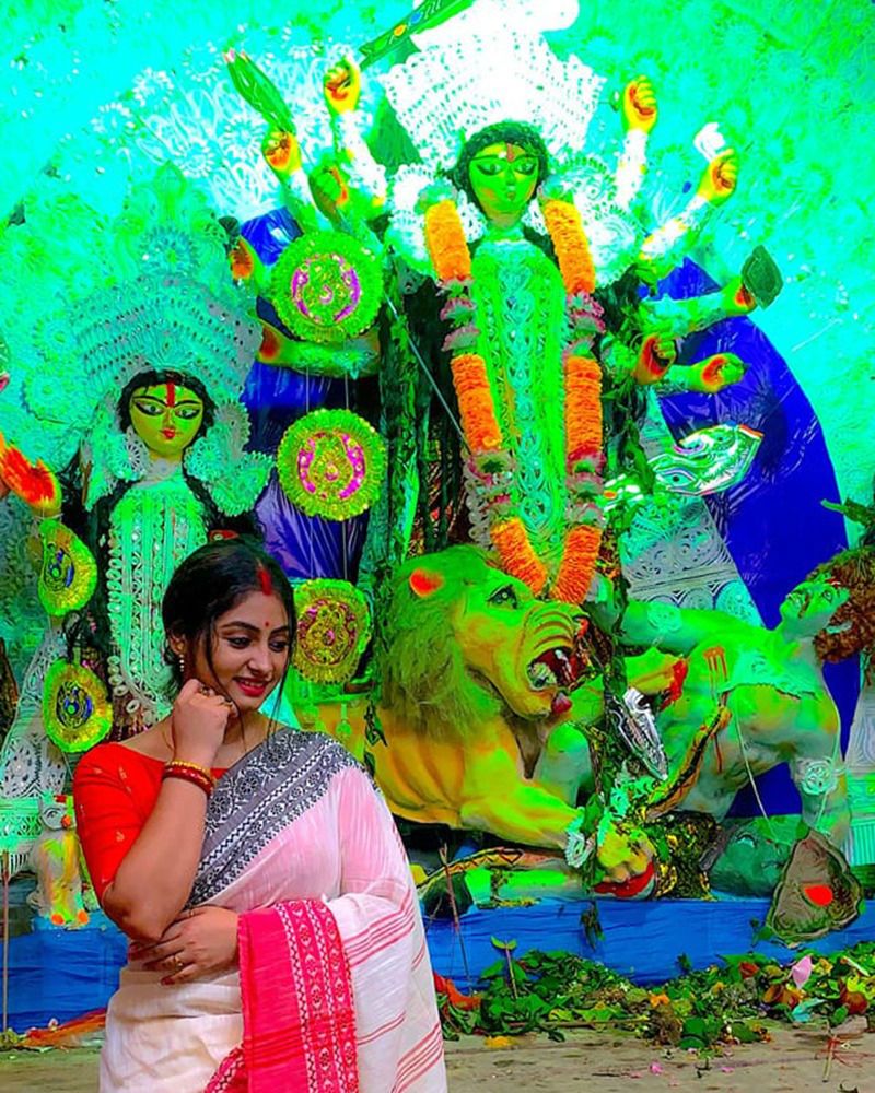 Krishnakali actress tiyasha roy shares a glimpse of bijaya dashami with husband suban roy BRD