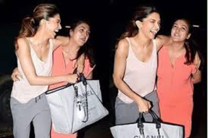 NCB Raids Deepika Padukones Manager Karishma Prakashs Home Finds Charas and Canabis Oil dpl