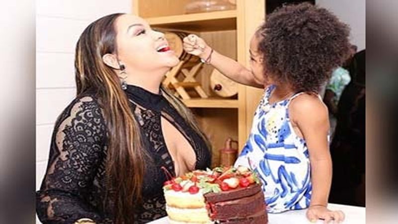 chris gayle wife natasha berridge is super hot see photos
