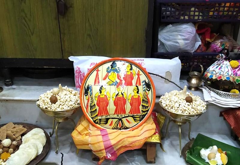 To get Goddess laxmi blessing worship in this way at Purnima tithi BDD