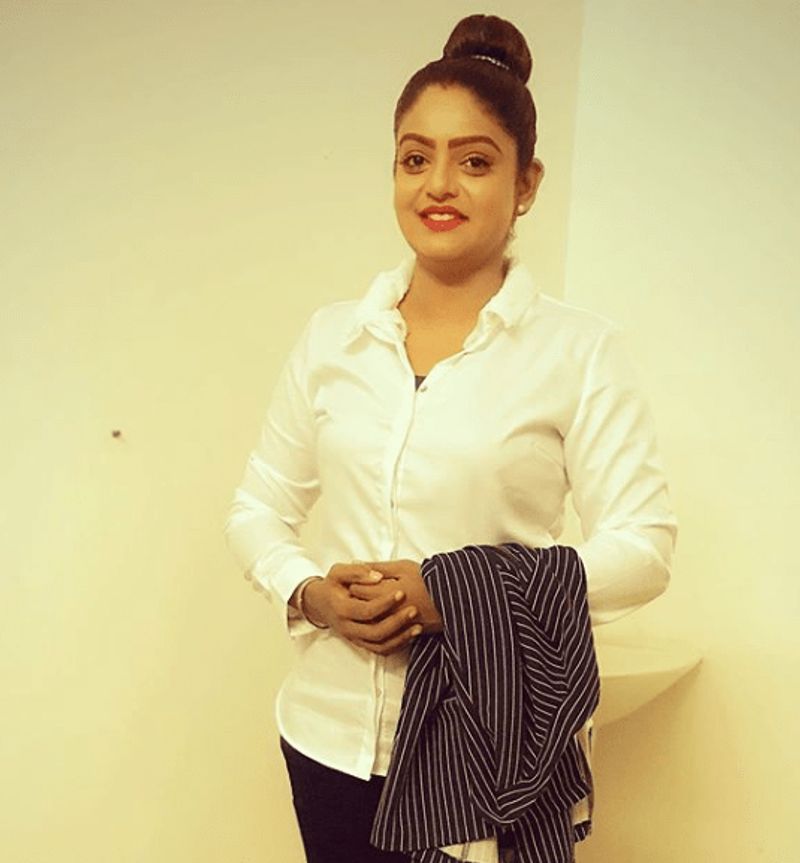Karthika Deepam Serial Actress premi Viswanath gets movie offer jsp