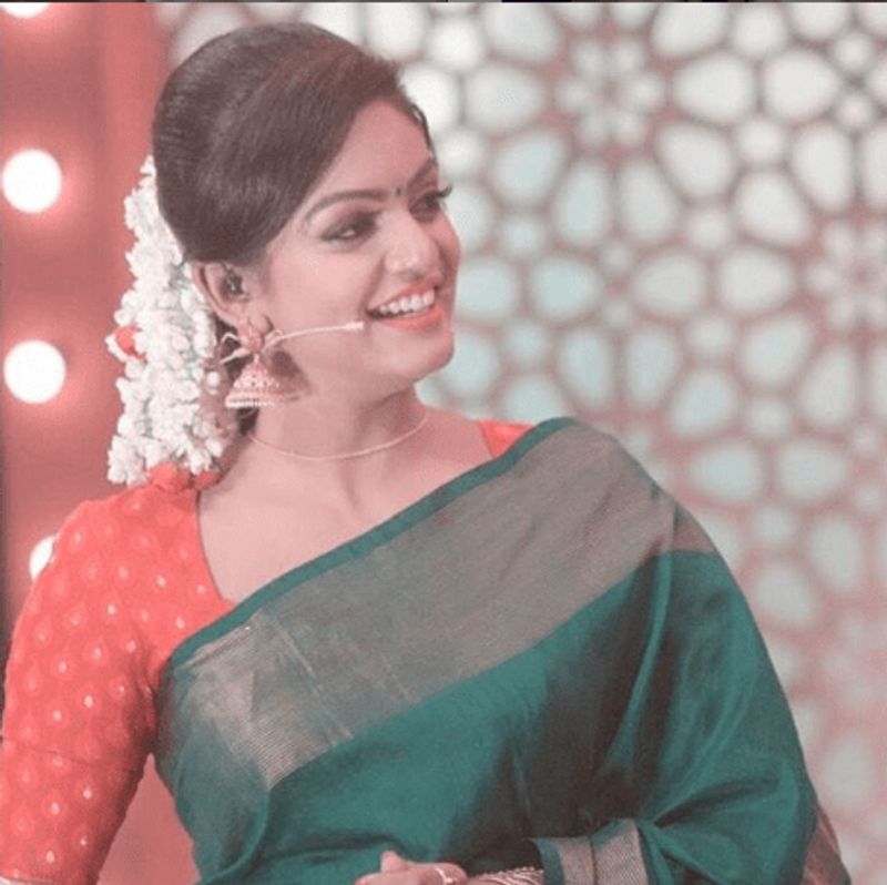 Karthika Deepam Serial Actress premi Viswanath gets movie offer jsp