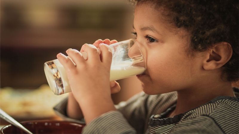 Do you also get acidity by drinking milk? If you drink like this, it will be easily digested - bsb