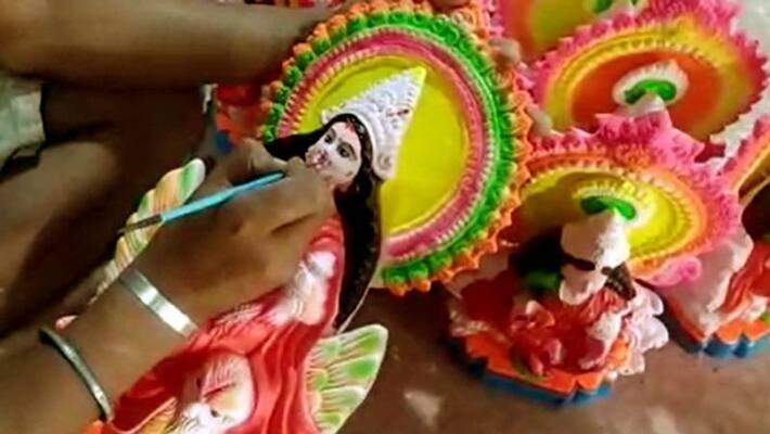 Due to lack of capital the artists are not able to provide Lakshmi idols BDD Due to lack of capital the artists are not able to provide Lakshmi idols BDD