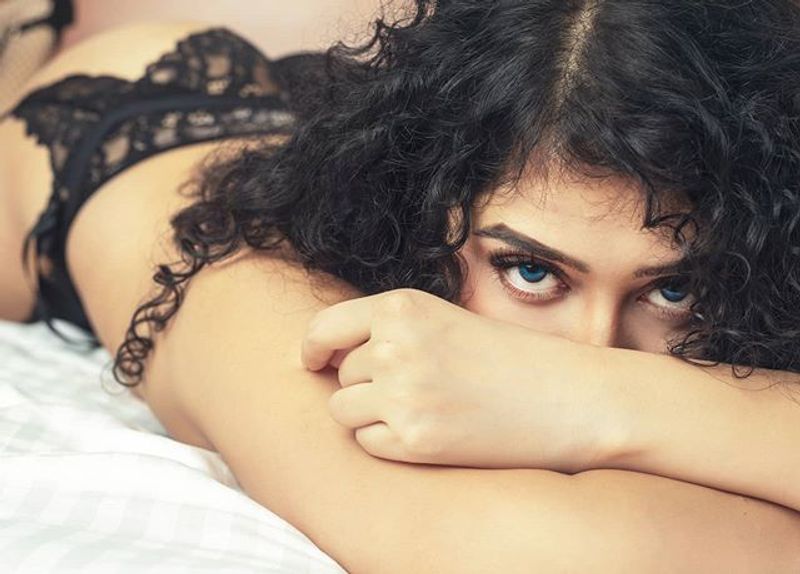 Rgv beauty apsara rani in bikini photo shoot jsp