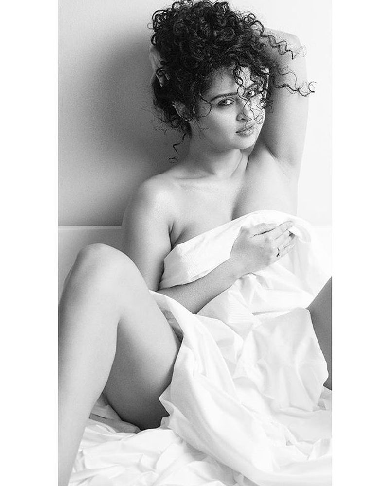 Rgv beauty apsara rani in bikini photo shoot jsp