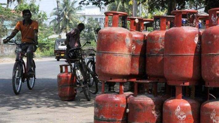 LPG Cylinder Price Reduced Commercial LPG cylinder cheaper no relief at home know what are the new prices san LPG Cylinder Price Reduced Commercial LPG cylinder cheaper no relief at home know what are the new prices san