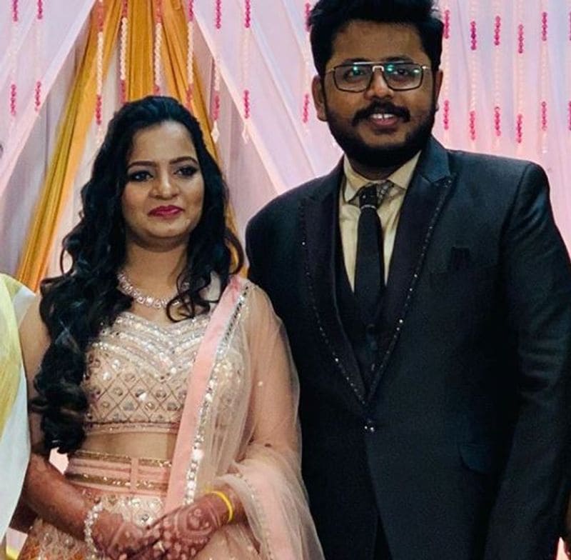 vijay tv super singer sai saran got marriage photo goes viral