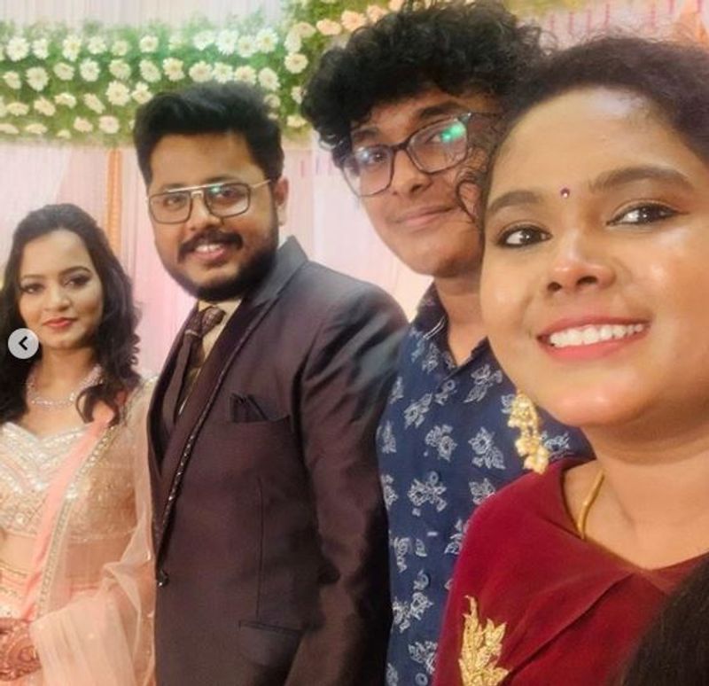 vijay tv super singer sai saran got marriage photo goes viral